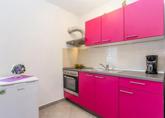 Apartment Dvosobni U Kuci S Bazenom, 1 Kat Draga Bašćanska